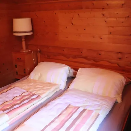 Mit Saunakeller Holiday home