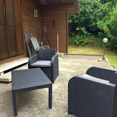 Dom wakacyjny Mit Saunakeller Bad Wünnenberg