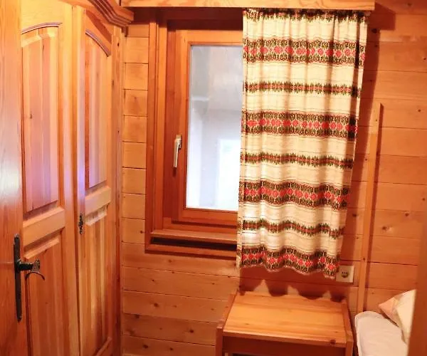 Mit Saunakeller Tatil Evi *